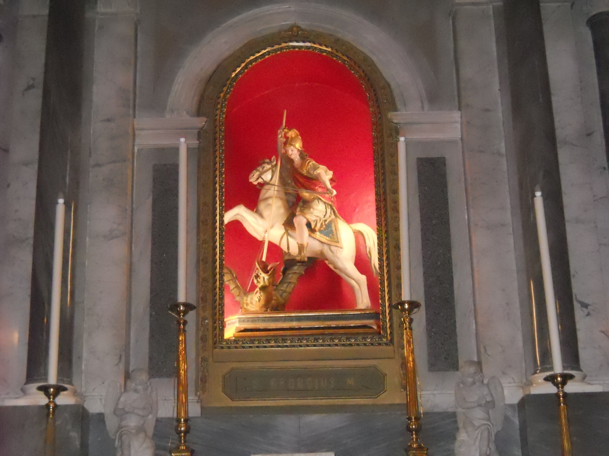 Statua-di-San-Giorgio-a-Pozzomaggiore.-Fotografia-di-Antonio-Caria-faee.JPG